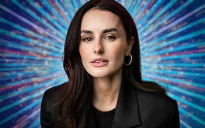 Amber Davies Bio (Wiki) 