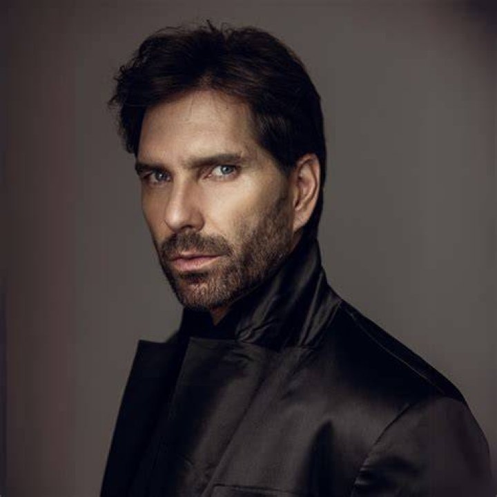 Arap Bethke is in the list of People's Magazine list of mas bellos 50.