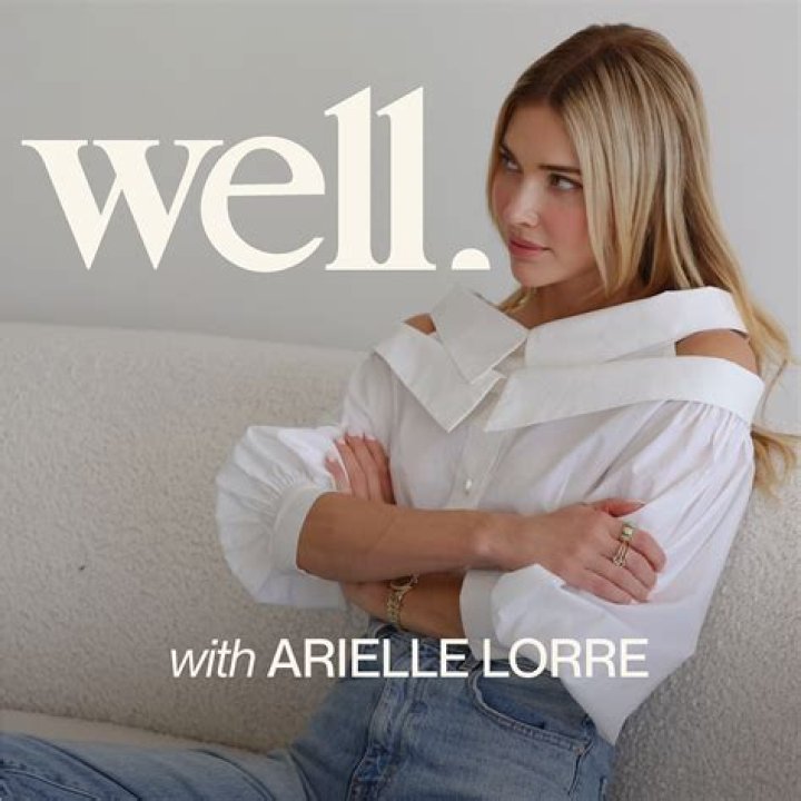 Arielle Lorre Posing drinking
