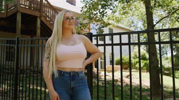 Briana Armbruster net worth