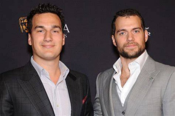 Charlie Cavill has an estimated net worth of $1 million. 