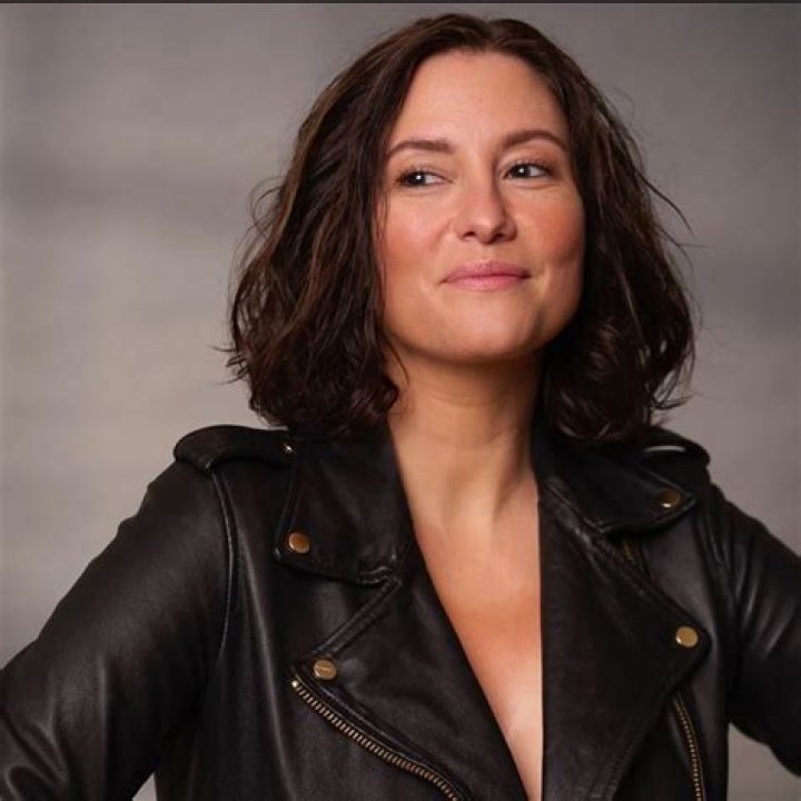 Chyler Leigh Bio (Wiki) 
