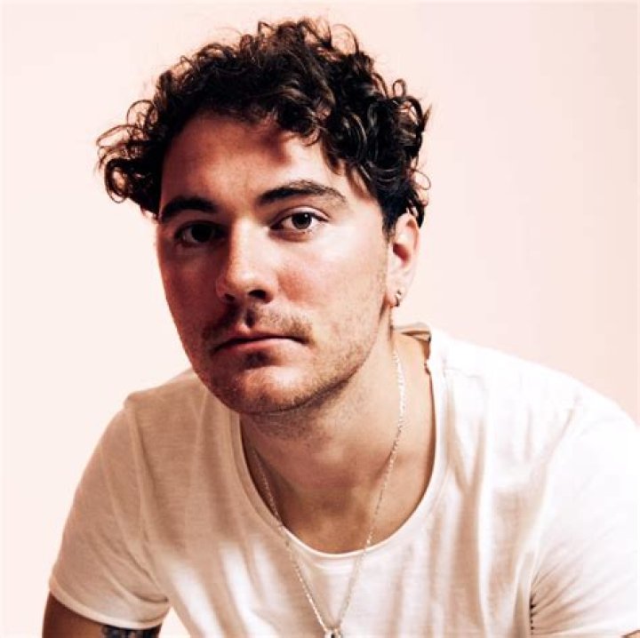Cian Ducrot's pet No Pets (Cian Ducrot)