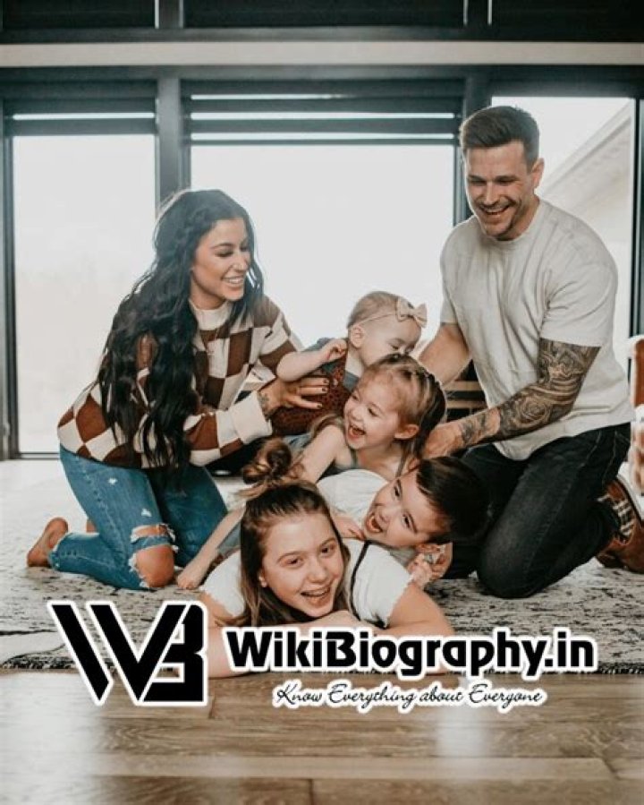Cole Walker - Age, Family, Bio