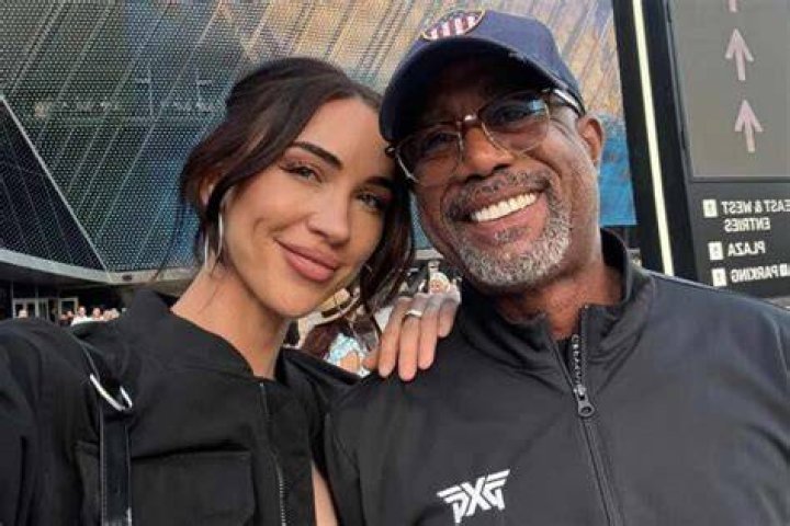 Darius Rucker Bio (Wiki) 