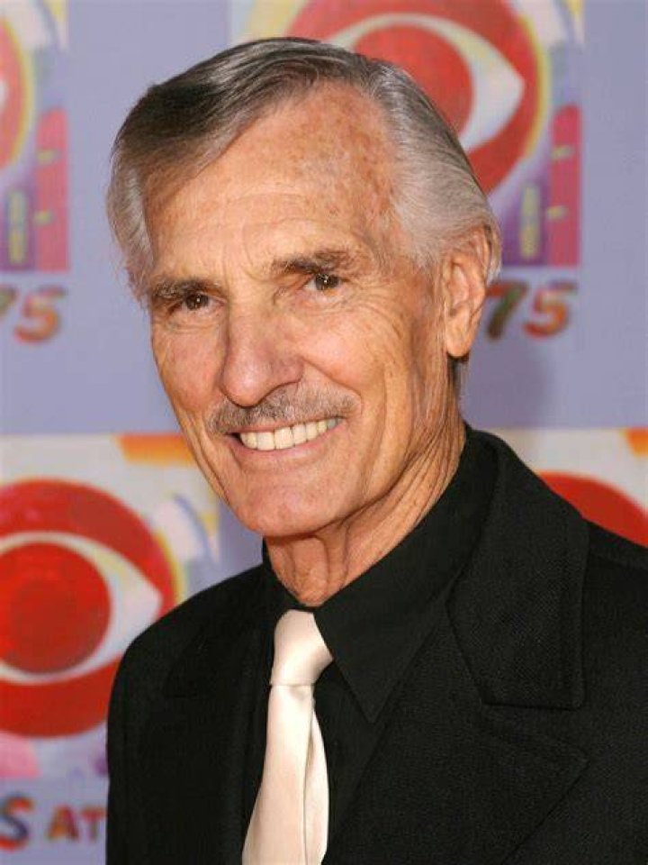 Dennis Weaver photo