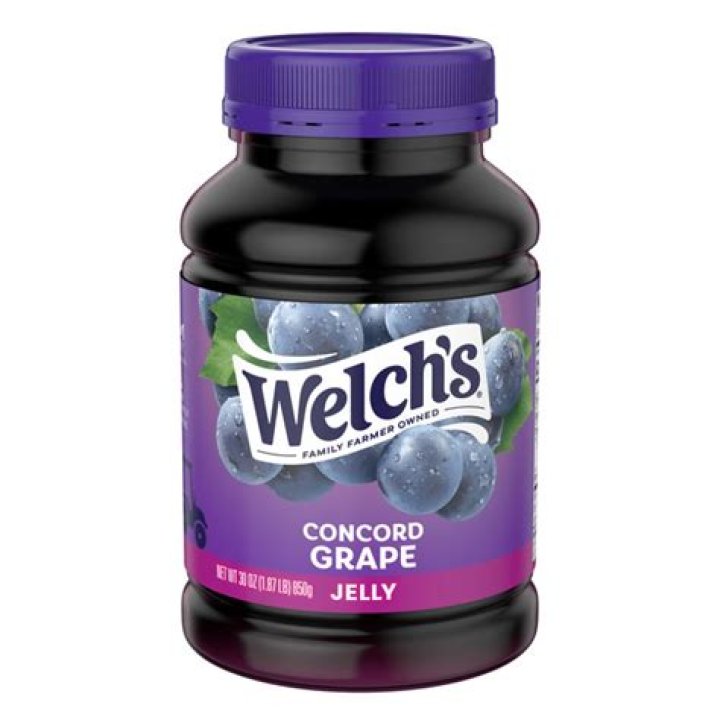 Does Publix sell grape leaves?