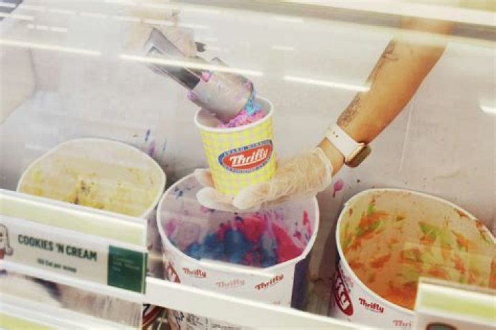Does Rite Aid serve ice cream?