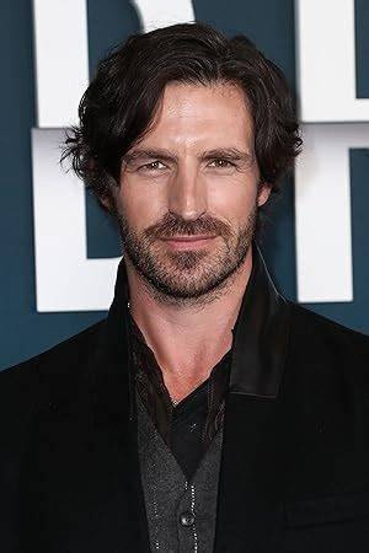 Eoin Macken Bio (Wiki) 