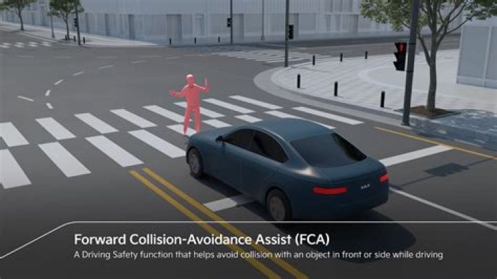 How do you do collision detection in scratch?