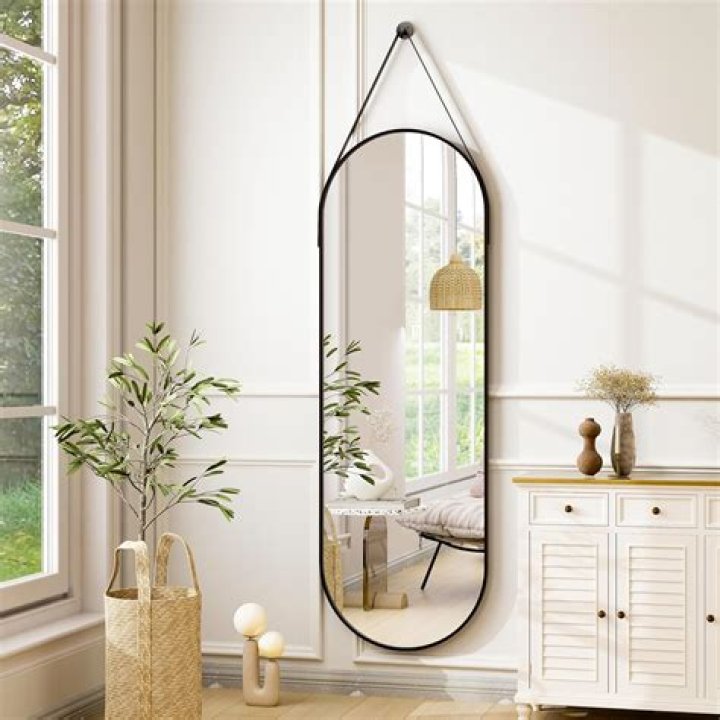 How much does a full length mirror weigh?