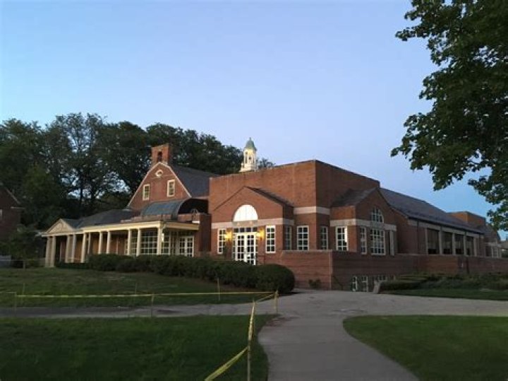 Is Loomis Chaffee a good school?