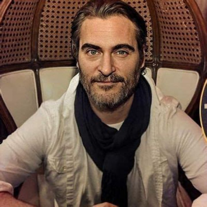 Joaquin Phoenix Bio (Wiki) 