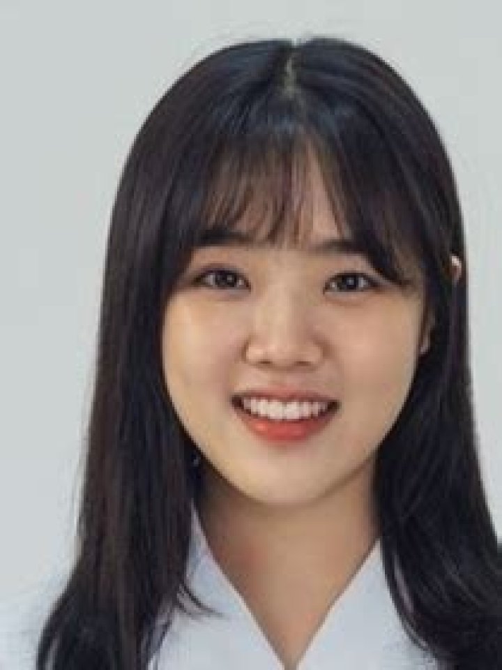 Kim Hyang-gi Bio (Wiki) 