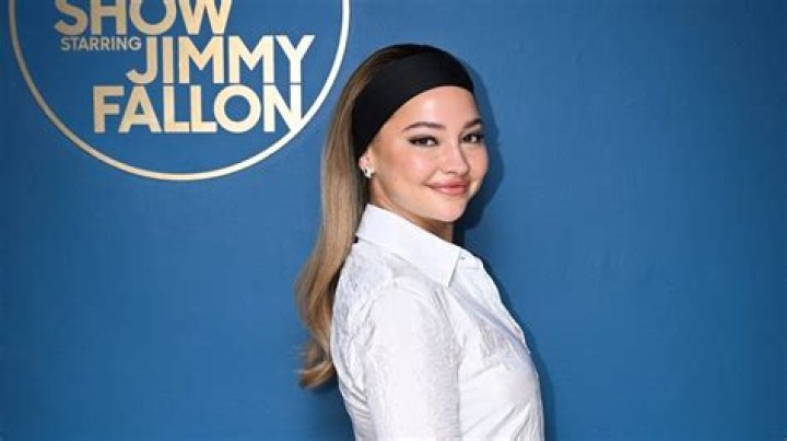 Madelyn Cline Bio (Wiki) 