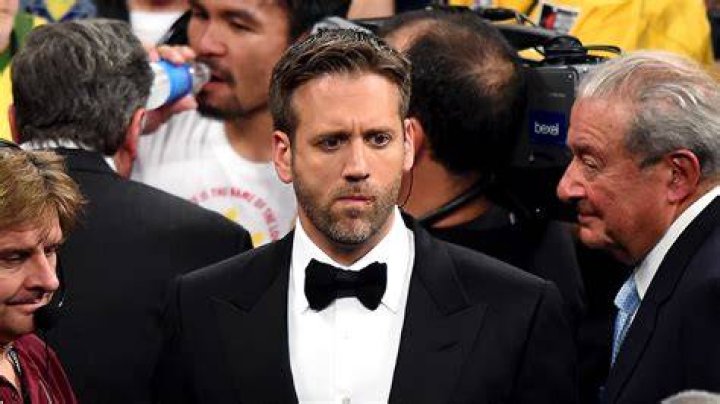 The American boxing commentator Max Kellerman got caught farting throughout the “First Take” debate? Know about his married life and children. Max Kellerman farted all throughout this First Take debate and tried covering it up