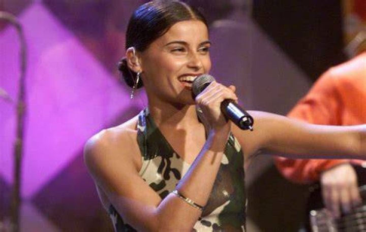 Nelly Furtado Bio (Wiki) 