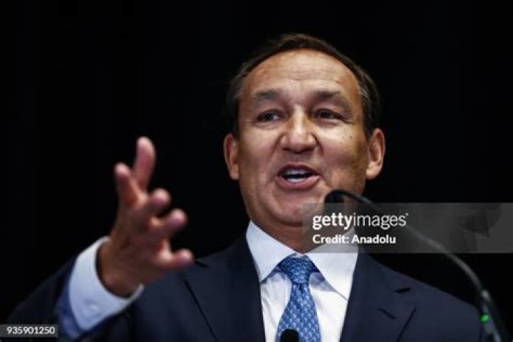 Oscar Munoz Oscar Munoz