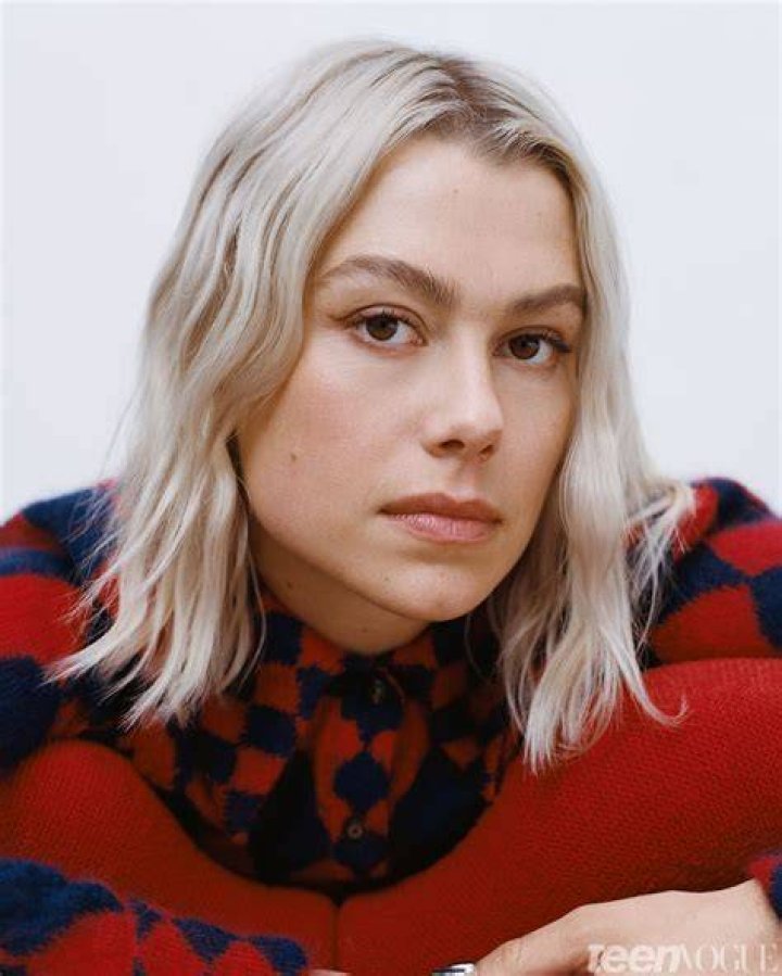 Phoebe Bridgers photo 2