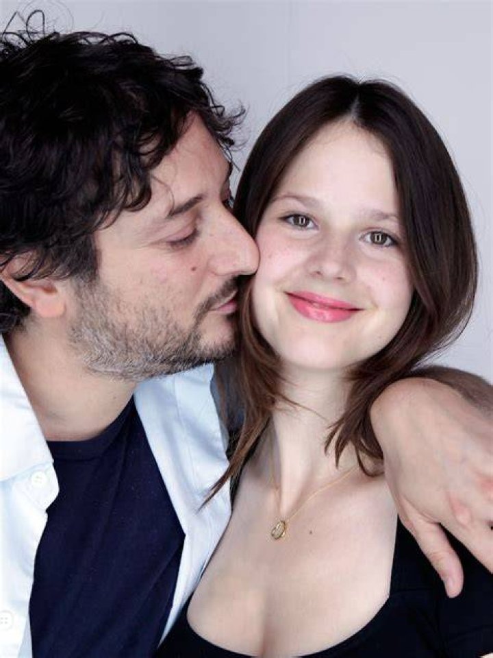 Rachel Korine is hugging her daughter, Lefty Bell Korine as they have dressed up in pink.