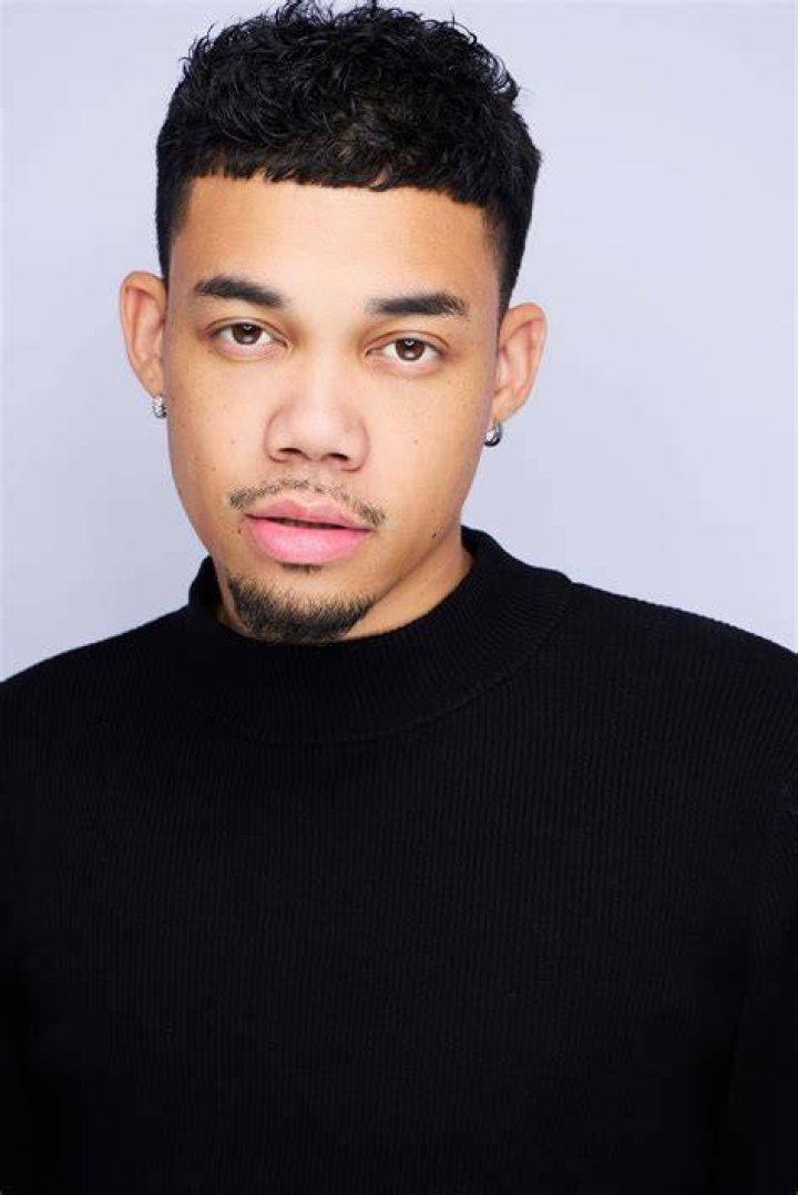 Roshon Fegan Bio (Wiki) 
