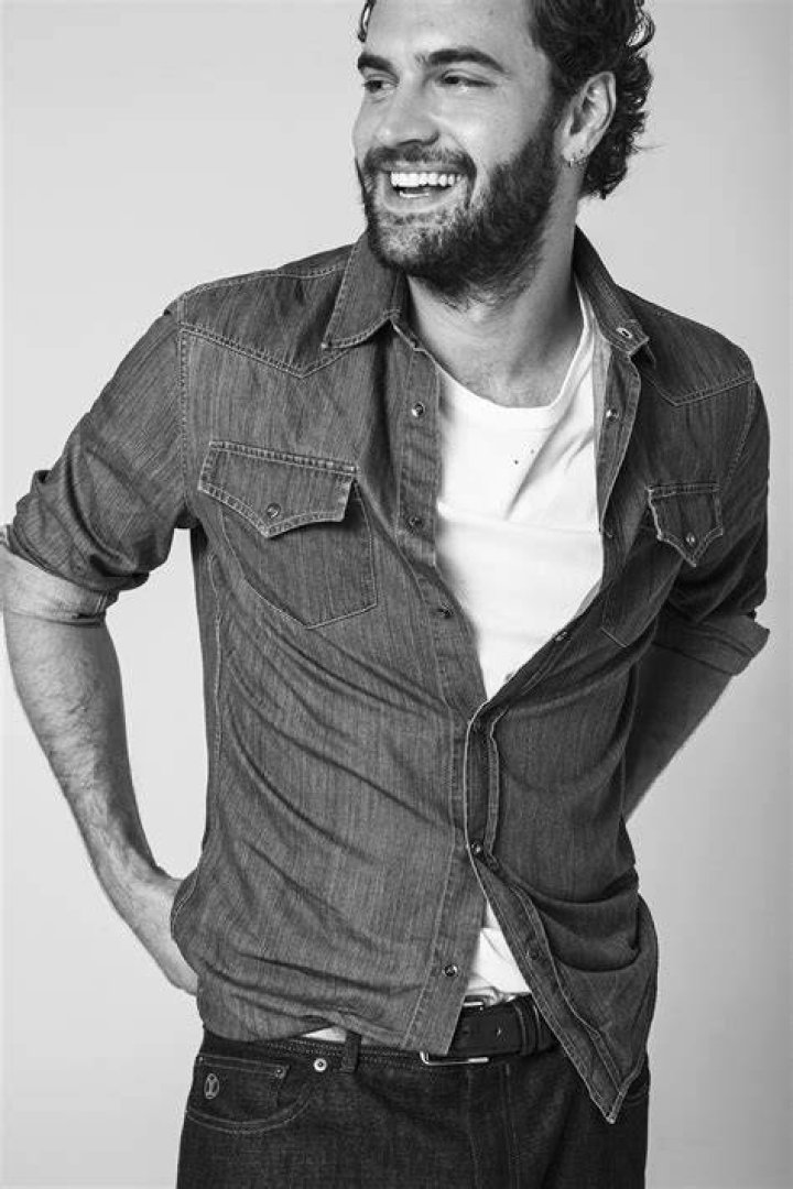 Tom Bateman - Age, Family, Bio