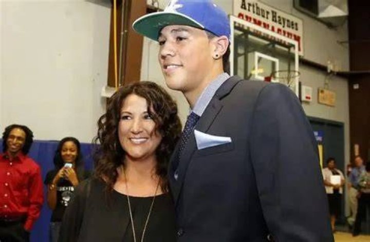 Veronica Gutierrez With Her Son, Devin Booker